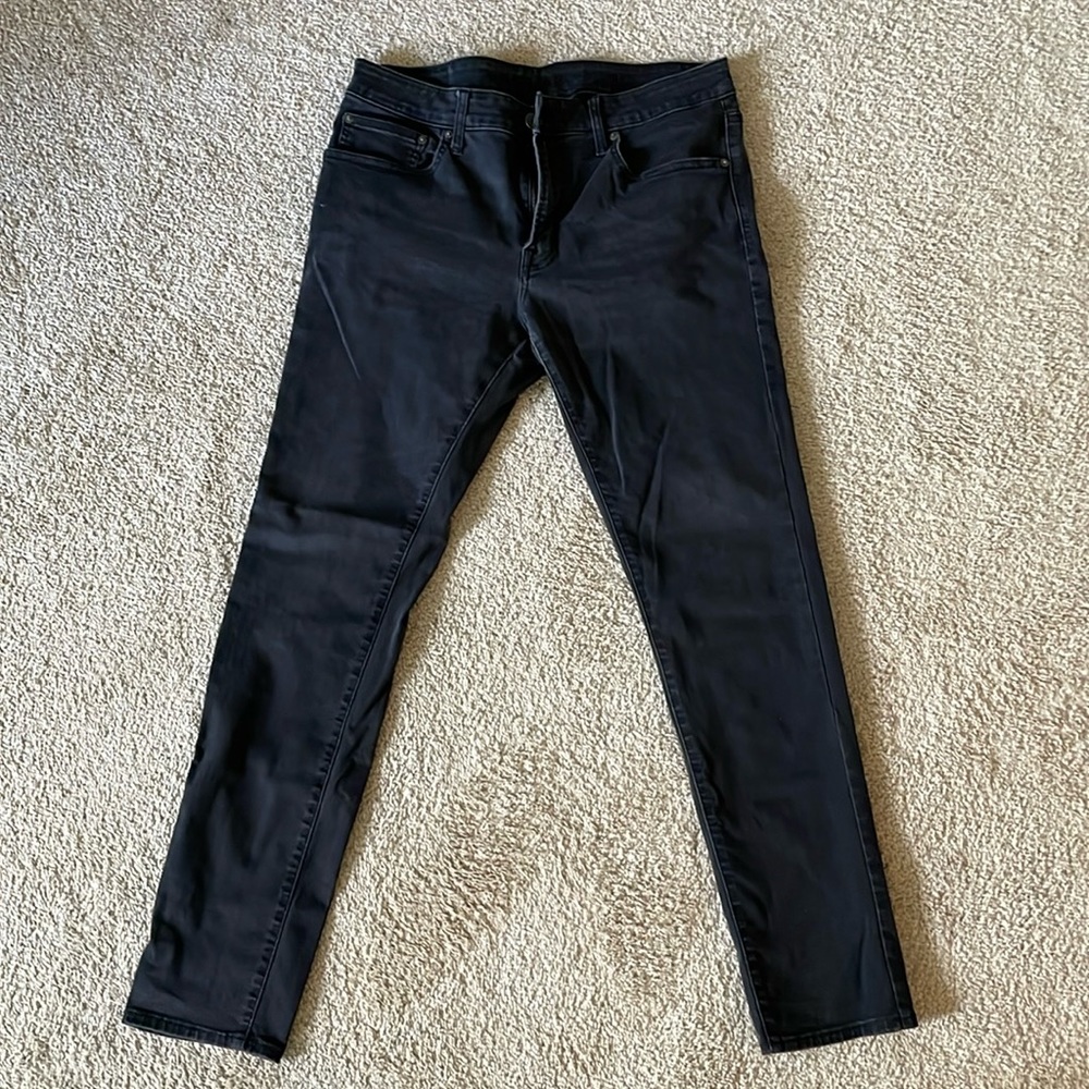 American Eagle, next level flex black jeans